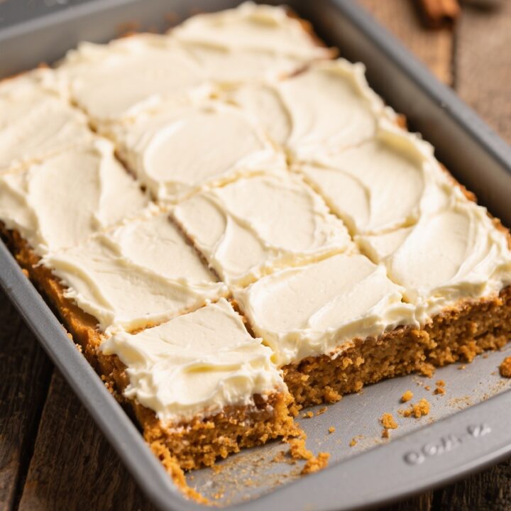 The Ultimate Pumpkin Spice Bars (Better Than Coffee Shop!) 4 Pumpkin spice bar recipe