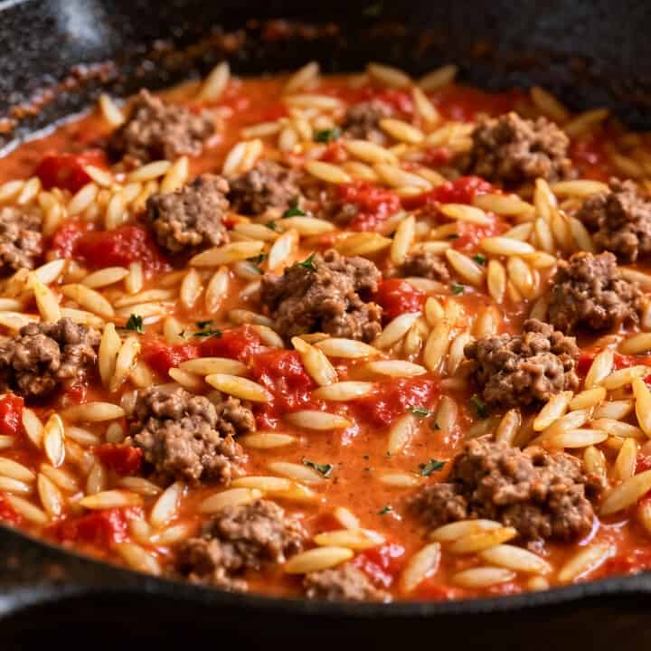 Creamy Ground Beef Orzo With Tomato Sauce – Easy Weeknight Dinner 3 Ground beef orzo with tomato cream sauce