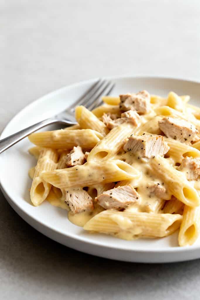 Cheesy Chicken Pasta: The Ultimate Comfort Food Recipe 2 Cheesy chicken pasta served